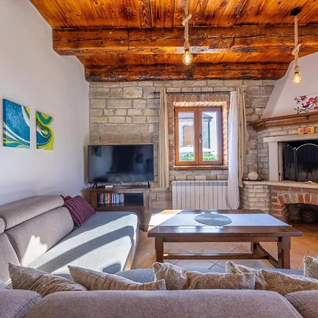 Paradis 6 Juršići