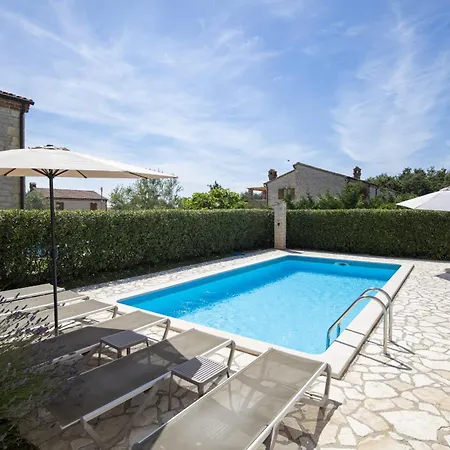 Paradis 6 * Juršići