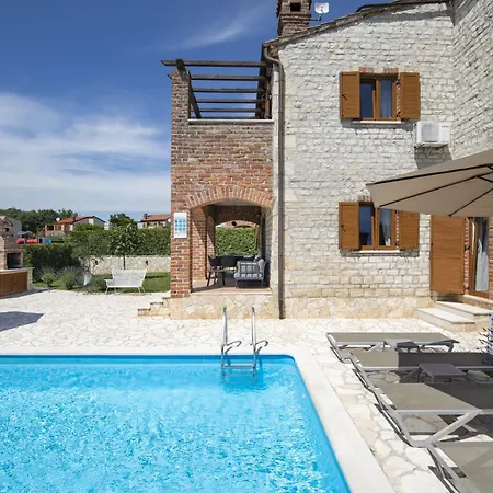 Paradis 6 * Juršići